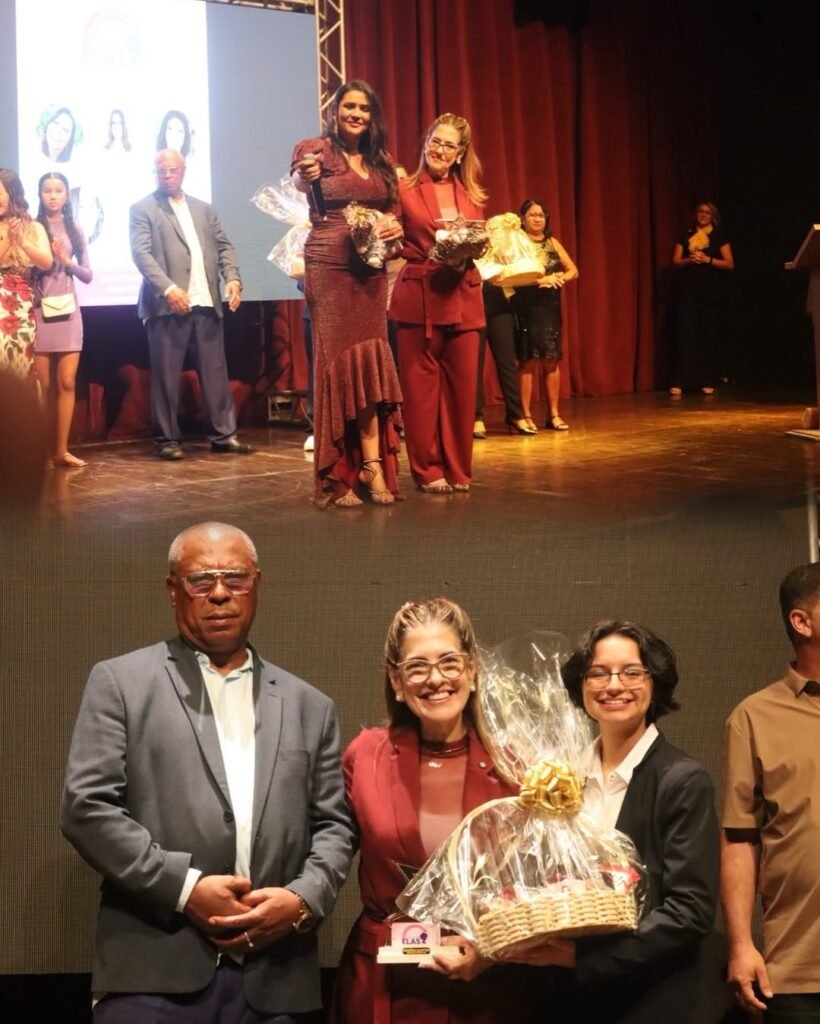 Rogéria Santos recebe homenagem no ” Todos por Elas” em Juazeiro e reforça compromisso com políticas para mulheres