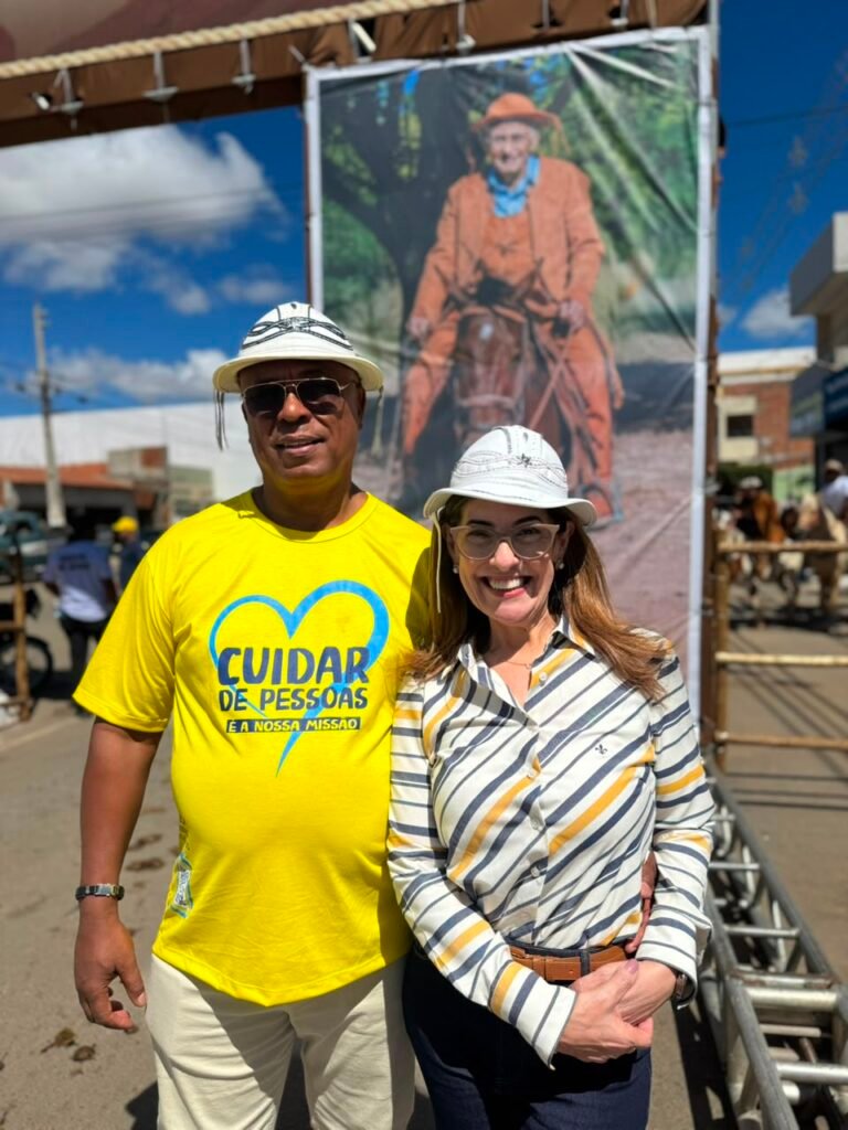 Deputada Rogéria Santos participa da 73ª Festa dos Vaqueiros e destaca valorização das tradições do sertão